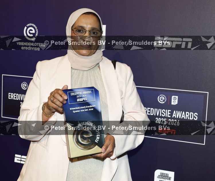 Maarssen 25 mei 2026
Ismael Saibari wordt gekozen tot beste speler van de nederlandse eredivie op het gala van ESPN in de Fabrique . Moeder 
