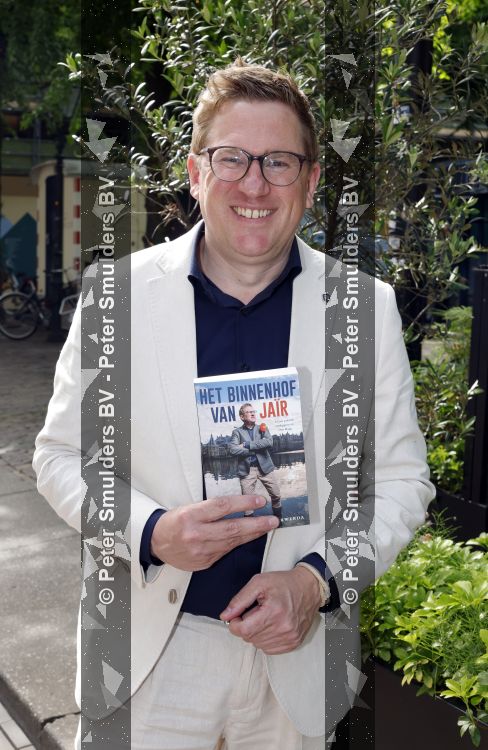 Den Haag 21 mei 2026
Boekpresentatie Jair Ferwerda in Den Haag bij Cafe restaurant Luden .