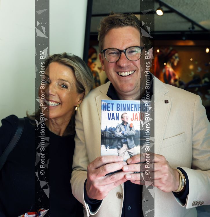 Den Haag 21 mei 2026
Boekpresentatie Jair Ferwerda in Den Haag bij Cafe restaurant Luden . Jair Ferwerda en Kristien v Dillen 