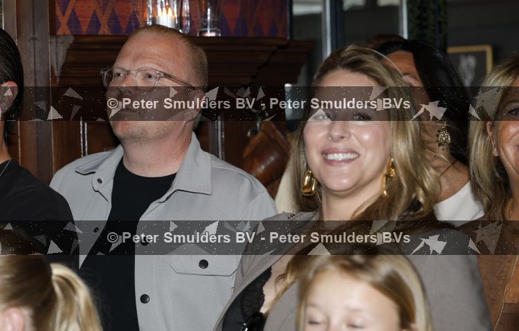 Castricum 5 juni 2026
CD presentatie RIJK van Emma Lacroix en Mick Harren . Jan Roos met partner