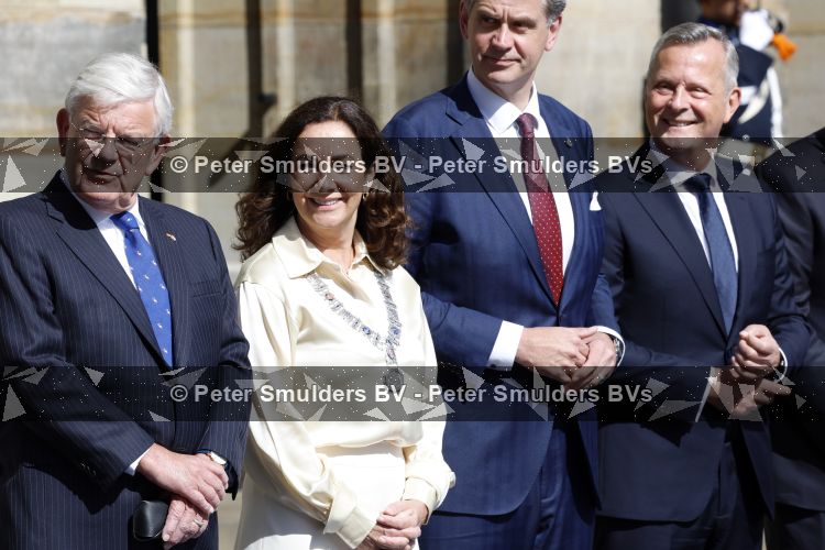 Amsterdam 9 juni 2026
Op uitnodiging van Zijne Majesteit de Koning - Koning Willem Alexander en Koningin Maxima brengt de bondspresident van Duitsland, Frank-Walter Steinmeier, een staatsbezoek aan Nederland. Hij wordt hierbij vergezeld door zijn echtgenote Elke BÃ¼denbender. Jan v Zanen en Femke Halsema 