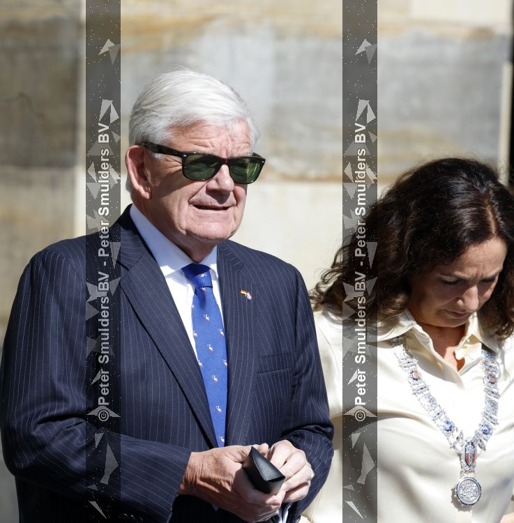 Amsterdam 9 juni 2026
Op uitnodiging van Zijne Majesteit de Koning - Koning Willem Alexander en Koningin Maxima brengt de bondspresident van Duitsland, Frank-Walter Steinmeier, een staatsbezoek aan Nederland. Hij wordt hierbij vergezeld door zijn echtgenote Elke BÃ¼denbender. Jan v Zanen en Femke Halsema