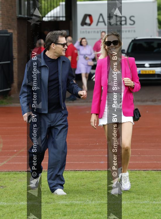 Amsterdam 4 juni 2026
Lunch met artiesten en influencers van de Amsterdamse zomer in het Olympisch stadion. Jeroen v d Boom en Leontien Mourits
