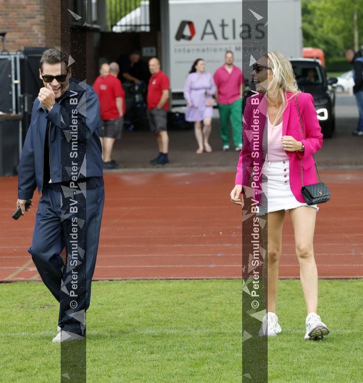 Amsterdam 4 juni 2026
Lunch met artiesten en influencers van de Amsterdamse zomer in het Olympisch stadion. Jeroen v d Boom en Leontien Mourits