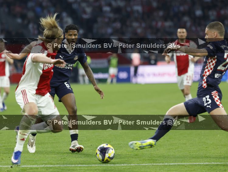 Amsterdam, 2 Mei 2026
Kompetitiewedstrijd AJAX-PSV, eindstand 2-2
Joey Veerman