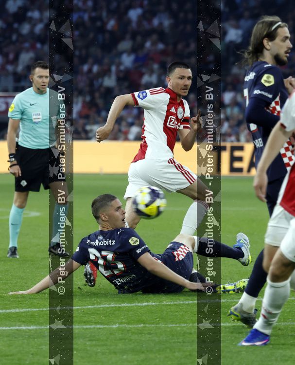 Amsterdam, 2 Mei 2026
Kompetitiewedstrijd AJAX-PSV, eindstand 2-2
Joey Veerman