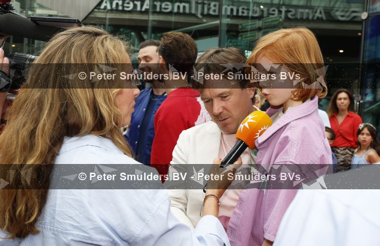 Amsterdam 31 mei 2026
Premiere Rutger Thomas en Paco 2 in Pathe Arena . Johnny de Mol kwam met zijn vrouw Anouk de Mol en hun kinderen Johnny jr Fender en Kiki 