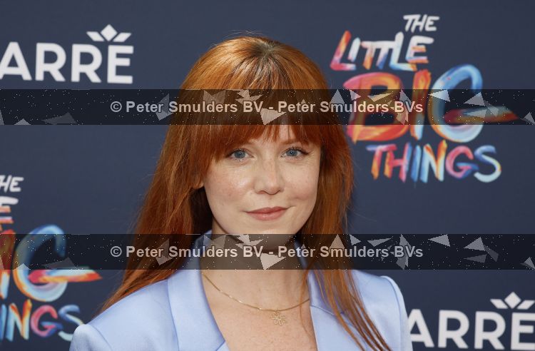 Amsterdam 28 juni 2026
Premiere the little big things in Carre . Jolijn Henneman kwam met een kennis