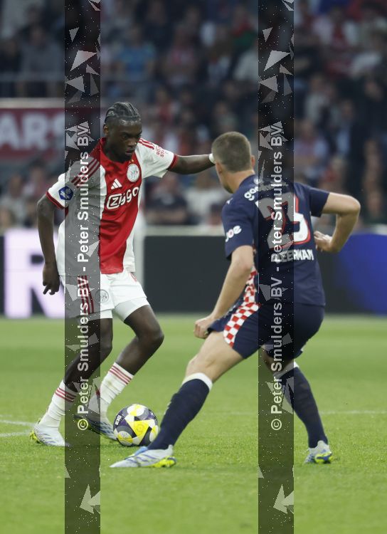 Amsterdam, 2 Mei 2026
Kompetitiewedstrijd AJAX-PSV, eindstand 2-2
Jorthy Mokio