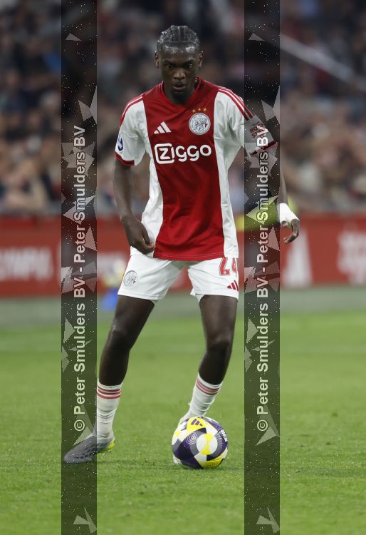 Amsterdam, 2 Mei 2026
Kompetitiewedstrijd AJAX-PSV, eindstand 2-2
Jorthy Mokio