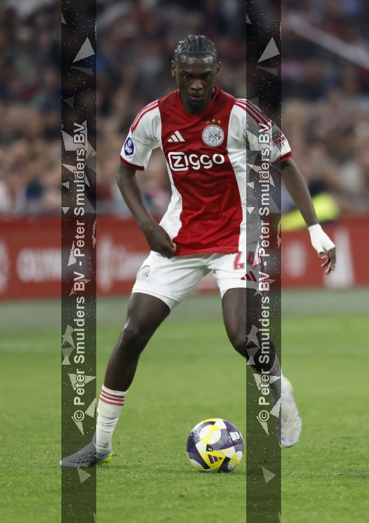 Amsterdam, 2 Mei 2026
Kompetitiewedstrijd AJAX-PSV, eindstand 2-2
Jorthy Mokio