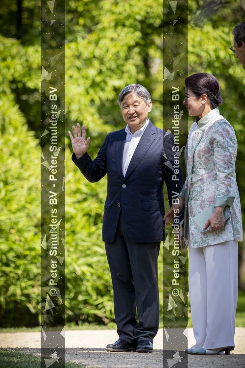 AMSTELVEEN  19 Juni 2026Keizer Nahurito, keizerin Masako van Japan tijdens een boomplant ceremonie in het Japanse Bloesempark tijdens de derde dag van het Japanse staatsbezoek aan Nederland.