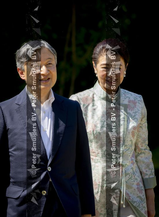 AMSTELVEEN  19 Juni 2026Keizer Nahurito, keizerin Masako van Japan tijdens een boomplant ceremonie in het Japanse Bloesempark tijdens de derde dag van het Japanse staatsbezoek aan Nederland.