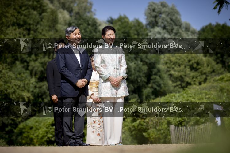 AMSTELVEEN  19 Juni 2026Keizer Nahurito, keizerin Masako van Japan tijdens een boomplant ceremonie in het Japanse Bloesempark tijdens de derde dag van het Japanse staatsbezoek aan Nederland.