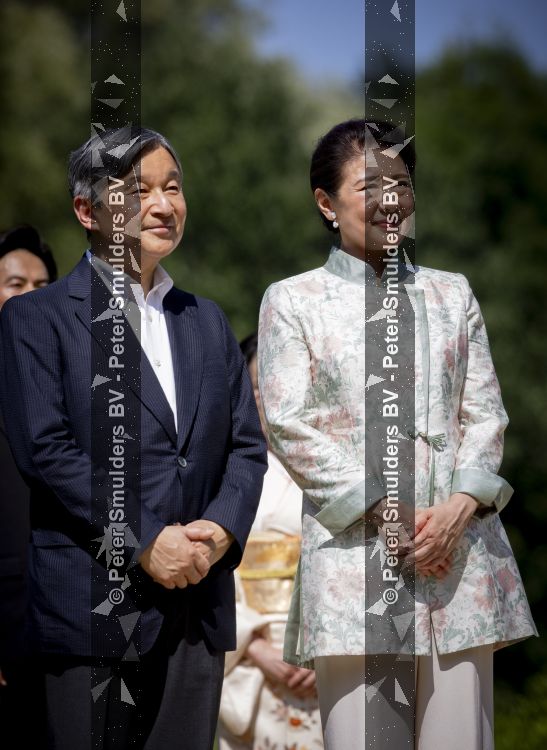 AMSTELVEEN  19 Juni 2026Keizer Nahurito, keizerin Masako van Japan tijdens een boomplant ceremonie in het Japanse Bloesempark tijdens de derde dag van het Japanse staatsbezoek aan Nederland.