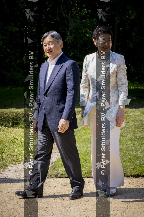 AMSTELVEEN  19 Juni 2026Keizer Nahurito, keizerin Masako van Japan tijdens een boomplant ceremonie in het Japanse Bloesempark tijdens de derde dag van het Japanse staatsbezoek aan Nederland.