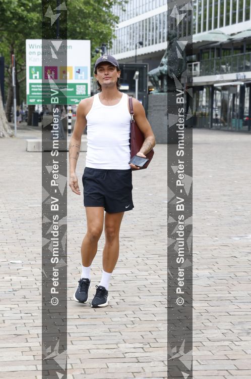 Rotterdam 27 juni 2026
Koen Pieter v Dijk onderweg naar de sportschool 