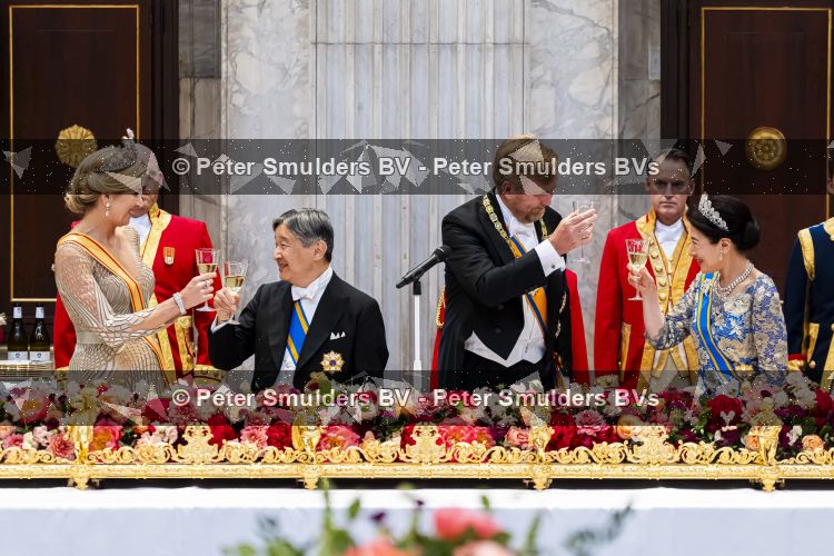 Amsterdam, 17 Juni 2026 Keizer Naruhito, keizerin Masako van Japan, Koning Willem Alexander Koningin Maxima Prinses Amalia en Prinses Ariane tijdens het staatsbanket in het Koninklijk Paleis Amsterdam. 

Naruhito brengt een driedaags staatsbezoek aan Nederland.

