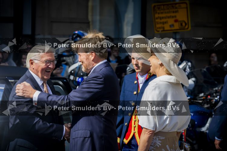Amsterdam 9 juni 2026
Op uitnodiging van Zijne Majesteit de Koning - Koning Willem Alexander en Koningin Maxima brengt de bondspresident van Duitsland, Frank-Walter Steinmeier, een staatsbezoek aan Nederland. Hij wordt hierbij vergezeld door zijn echtgenote Elke BÃ¼denbender.
