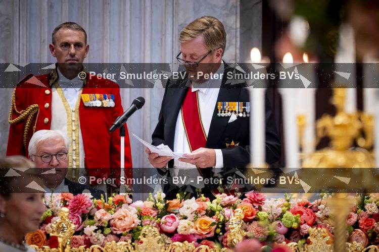 Amsterdam 9 juni 2026
Op uitnodiging van Zijne Majesteit de Koning - Koning Willem Alexander en Koningin Maxima brengt de bondspresident van Duitsland, Frank-Walter Steinmeier, een staatsbezoek aan Nederland. Hij wordt hierbij vergezeld door zijn echtgenote Elke BÃ¼denbender.