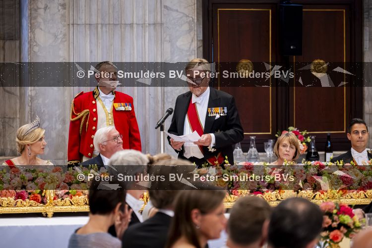 Amsterdam 9 juni 2026
Op uitnodiging van Zijne Majesteit de Koning - Koning Willem Alexander en Koningin Maxima brengt de bondspresident van Duitsland, Frank-Walter Steinmeier, een staatsbezoek aan Nederland. Hij wordt hierbij vergezeld door zijn echtgenote Elke BÃ¼denbender.