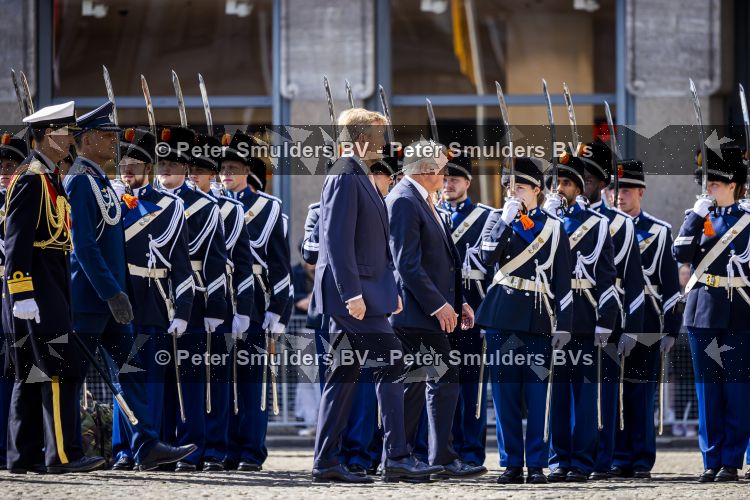 Amsterdam 9 juni 2026
Op uitnodiging van Zijne Majesteit de Koning - Koning Willem Alexander en Koningin Maxima brengt de bondspresident van Duitsland, Frank-Walter Steinmeier, een staatsbezoek aan Nederland. Hij wordt hierbij vergezeld door zijn echtgenote Elke BÃ¼denbender.