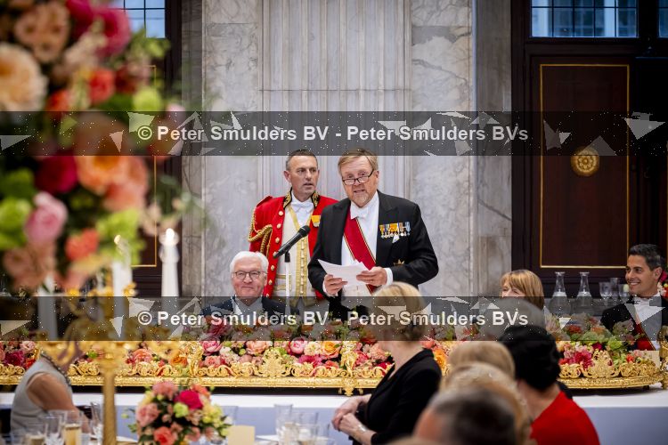 Amsterdam 9 juni 2026
Op uitnodiging van Zijne Majesteit de Koning - Koning Willem Alexander en Koningin Maxima brengt de bondspresident van Duitsland, Frank-Walter Steinmeier, een staatsbezoek aan Nederland. Hij wordt hierbij vergezeld door zijn echtgenote Elke BÃ¼denbender.