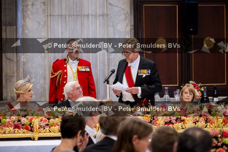 Amsterdam 9 juni 2026
Op uitnodiging van Zijne Majesteit de Koning - Koning Willem Alexander en Koningin Maxima brengt de bondspresident van Duitsland, Frank-Walter Steinmeier, een staatsbezoek aan Nederland. Hij wordt hierbij vergezeld door zijn echtgenote Elke BÃ¼denbender.