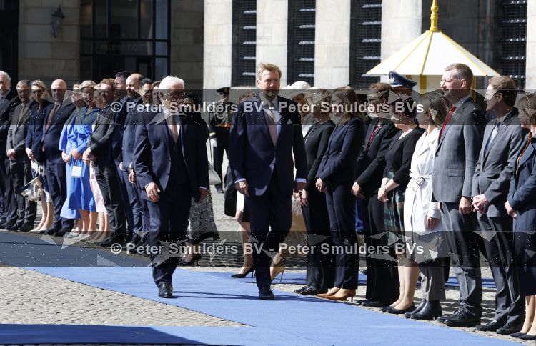 Amsterdam 9 juni 2026
Op uitnodiging van Zijne Majesteit de Koning - Koning Willem Alexander en Koningin Maxima brengt de bondspresident van Duitsland, Frank-Walter Steinmeier, een staatsbezoek aan Nederland. Hij wordt hierbij vergezeld door zijn echtgenote Elke BÃ¼denbender.