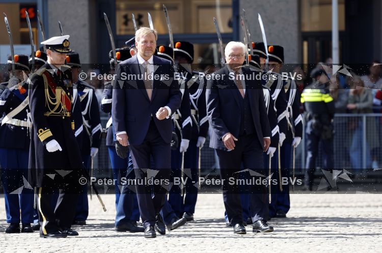 Amsterdam 9 juni 2026
Op uitnodiging van Zijne Majesteit de Koning - Koning Willem Alexander en Koningin Maxima brengt de bondspresident van Duitsland, Frank-Walter Steinmeier, een staatsbezoek aan Nederland. Hij wordt hierbij vergezeld door zijn echtgenote Elke BÃ¼denbender.