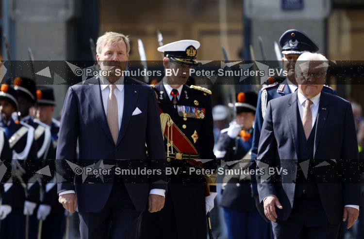 Amsterdam 9 juni 2026
Op uitnodiging van Zijne Majesteit de Koning - Koning Willem Alexander en Koningin Maxima brengt de bondspresident van Duitsland, Frank-Walter Steinmeier, een staatsbezoek aan Nederland. Hij wordt hierbij vergezeld door zijn echtgenote Elke BÃ¼denbender.