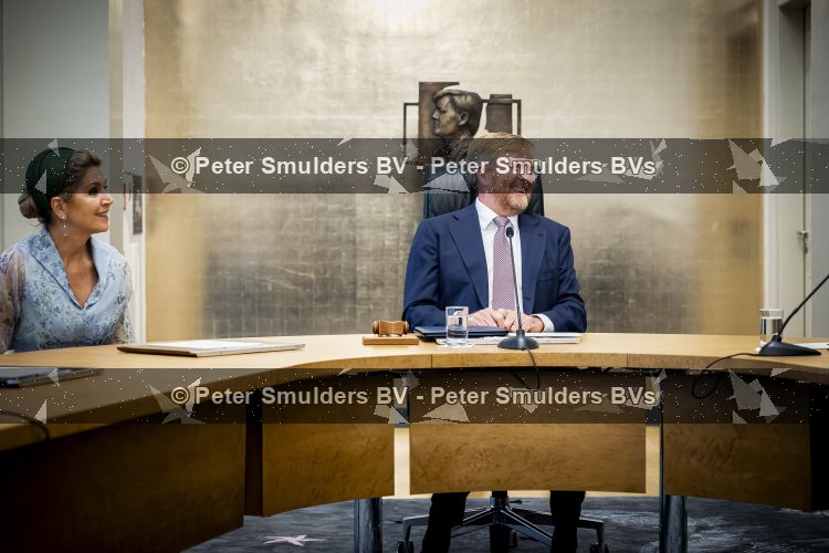 Den Haag 30 juni 2026
Koning Willem Alexander Koningin Maxima en prinses Amalia bij afscheid van Thom de Graaf in raad v State .