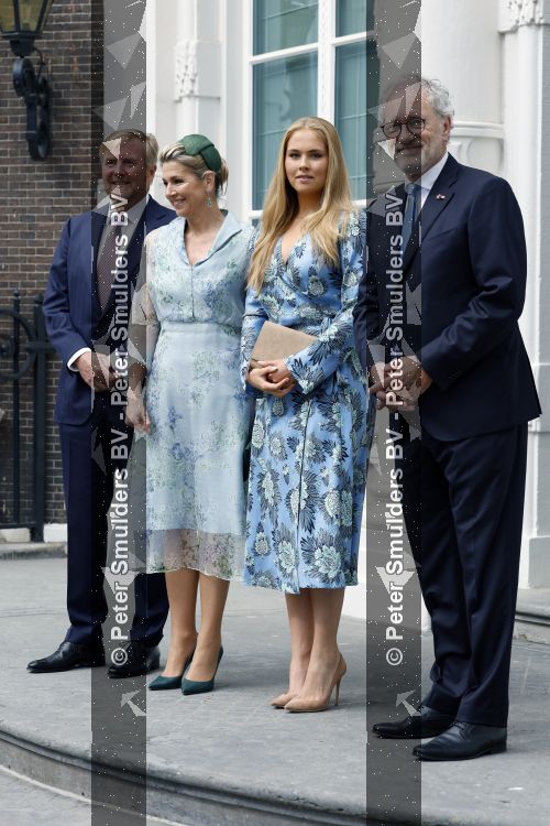 Den Haag 30 juni 2026
Koning Willem Alexander Koningin Maxima en prinses Amalia bij afscheid van Thom de Graaf in raad v State .