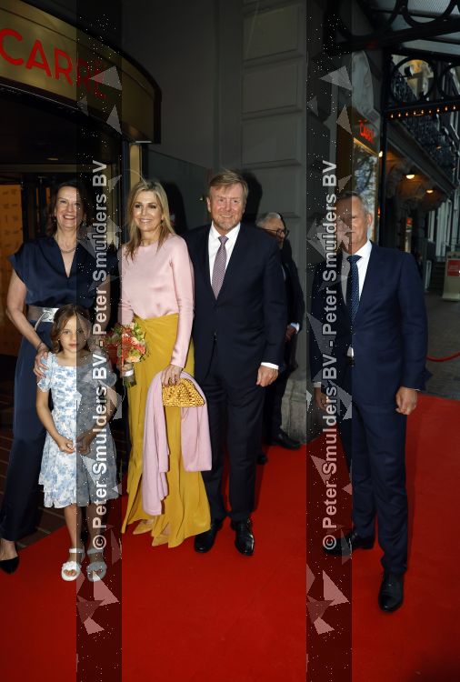 Amsterdam 3 juni 2026
Koning Willem Alexander en Koningin Maxima arriveren bij Carre  voor het Holland festival . Arthur v Dijk ontvangt ze .