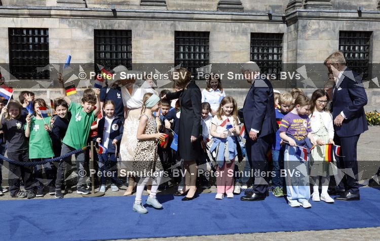 Amsterdam 9 juni 2026
Op uitnodiging van Zijne Majesteit de Koning - Koning Willem Alexander en Koningin Maxima brengt de bondspresident van Duitsland, Frank-Walter Steinmeier, een staatsbezoek aan Nederland. Hij wordt hierbij vergezeld door zijn echtgenote Elke BÃ¼denbender.
