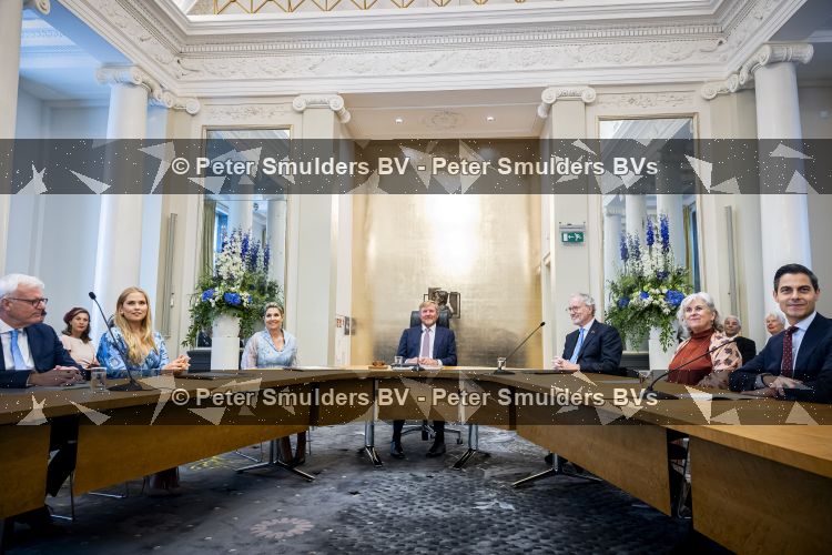 DEN HAAG 30 juni 2026 Koning Willem-Alexander, Koningin Maxima en Prinses Amalia is aanwezig bij de buitengewone vergadering van de Raad van State ter gelegenheid van het afscheid van de heer Thom de Graaf als vice-president.