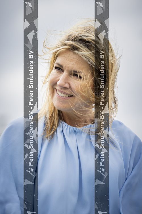 Koningin Maxima bij aftrap campagne Onzichtbare Blessure
VOORBURG 2 juni 2026 Koningin Maxima tijdens de aftrap van âDe Onzichtbare Blessureâ. Met het programma besteden KNVB en Zilveren Kruis aandacht aan mentale gezondheid in het amateurvoetbal. MIND Us wil dat jongeren grip krijgen op hun mentale gezondheid, zich veerkrachtig ontwikkelen en hulp weten te vinden als dat nodig is, Maxima is erevoorzitter van de stichting. De aftrap vind plaats in de Week van de Mentale Gezondheid. 