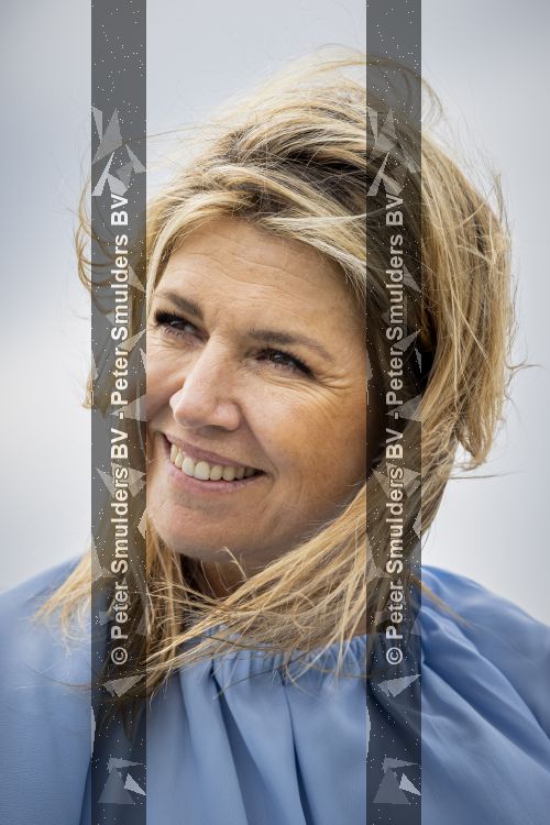 Koningin Maxima bij aftrap campagne Onzichtbare Blessure
VOORBURG 2 juni 2026 Koningin Maxima tijdens de aftrap van âDe Onzichtbare Blessureâ. Met het programma besteden KNVB en Zilveren Kruis aandacht aan mentale gezondheid in het amateurvoetbal. MIND Us wil dat jongeren grip krijgen op hun mentale gezondheid, zich veerkrachtig ontwikkelen en hulp weten te vinden als dat nodig is, Maxima is erevoorzitter van de stichting. De aftrap vind plaats in de Week van de Mentale Gezondheid. 