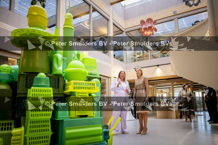 HEERENVEEN 3 juni 2026 - Koningin Maxima opent op  het Werklandschap van de Toekomst van Omrin in Ook het nieuwe circulaire zogenoemde droomkantoor van dit afvalverwerkingsbedrijf staat op het Werklandshap van de Toekomst, een duurzaam ontwikkeld bedrijventerrein dat groen en klimaatbestendig is. PATRICK VAN KATWIJK
