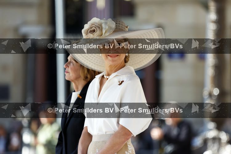 Amsterdam 9 juni 2026
Op uitnodiging van Zijne Majesteit de Koning - Koning Willem Alexander en Koningin Maxima brengt de bondspresident van Duitsland, Frank-Walter Steinmeier, een staatsbezoek aan Nederland. Hij wordt hierbij vergezeld door zijn echtgenote Elke BÃ¼denbender.