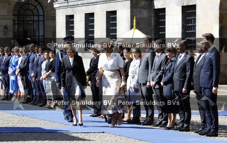 Amsterdam 9 juni 2026
Op uitnodiging van Zijne Majesteit de Koning - Koning Willem Alexander en Koningin Maxima brengt de bondspresident van Duitsland, Frank-Walter Steinmeier, een staatsbezoek aan Nederland. Hij wordt hierbij vergezeld door zijn echtgenote Elke BÃ¼denbender.