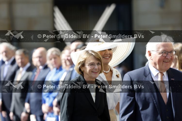 Amsterdam 9 juni 2026
Op uitnodiging van Zijne Majesteit de Koning - Koning Willem Alexander en Koningin Maxima brengt de bondspresident van Duitsland, Frank-Walter Steinmeier, een staatsbezoek aan Nederland. Hij wordt hierbij vergezeld door zijn echtgenote Elke BÃ¼denbender.