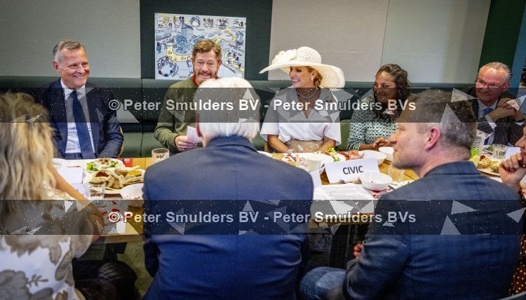 Amsterdam 9 juni 2026
Op uitnodiging van Zijne Majesteit de Koning - Koning Willem Alexander en Koningin Maxima brengt de bondspresident van Duitsland, Frank-Walter Steinmeier, een staatsbezoek aan Nederland. Hij wordt hierbij vergezeld door zijn echtgenote Elke BÃ¼denbender.