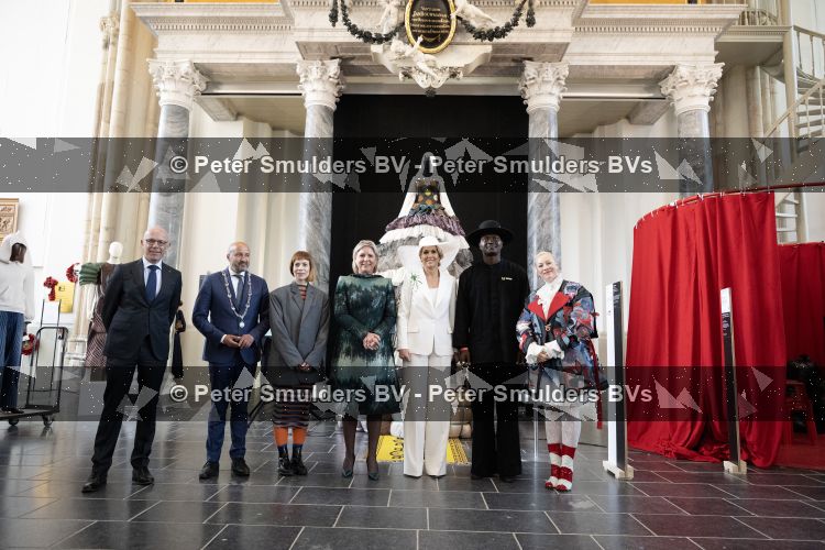 Arnhem 13 mei 2026
Koningin Maxima opent de State of Fashion BiÃ«nnale 2026. State of Fashion is een toonaangevend internationaal platform voor mode, textiel en maatschappelijke transitie. Minister van Onderwijs, Cultuur en Wetenschap Rianne Letschert was ook aanwezig  (Groene jurk)