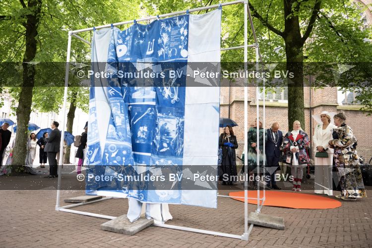 Arnhem 13 mei 2026
Koningin Maxima opent de State of Fashion BiÃ«nnale 2026. State of Fashion is een toonaangevend internationaal platform voor mode, textiel en maatschappelijke transitie.
