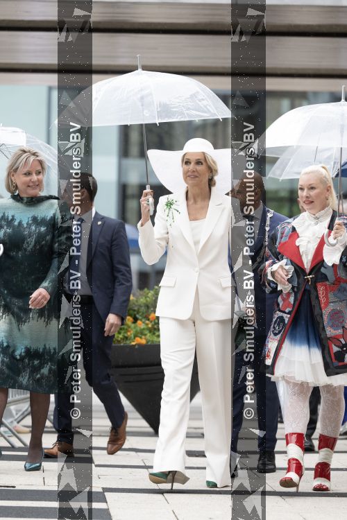 Arnhem 13 mei 2026
Koningin Maxima opent de State of Fashion BiÃ«nnale 2026. State of Fashion is een toonaangevend internationaal platform voor mode, textiel en maatschappelijke transitie.