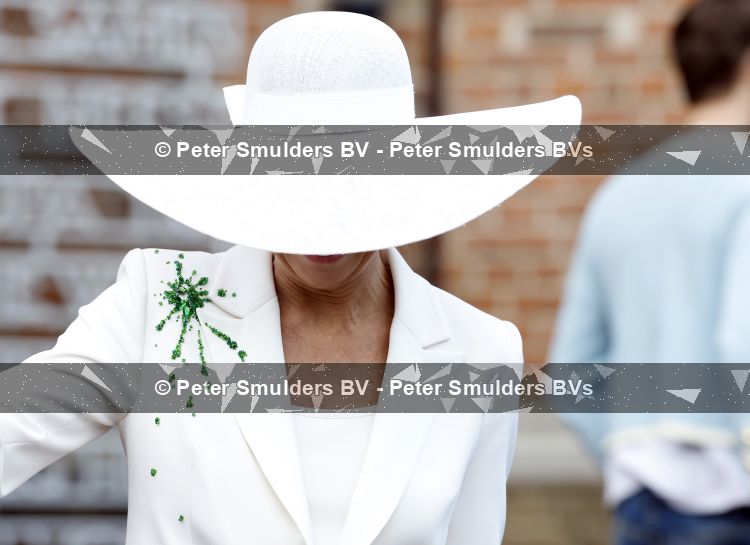 Arnhem 13 mei 2026
Koningin Maxima opent de State of Fashion BiÃ«nnale 2026. State of Fashion is een toonaangevend internationaal platform voor mode, textiel en maatschappelijke transitie.