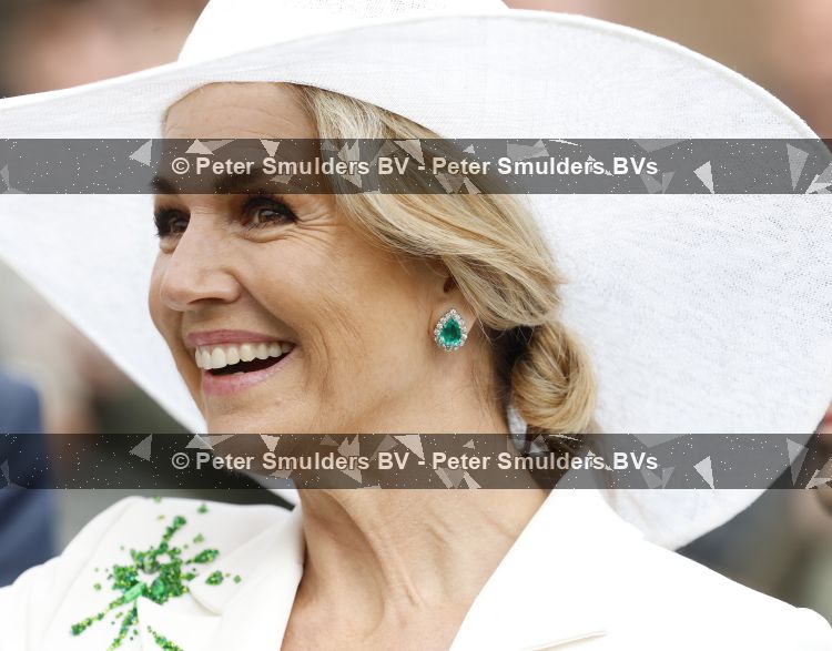 Arnhem 13 mei 2026
Koningin Maxima opent de State of Fashion BiÃ«nnale 2026. State of Fashion is een toonaangevend internationaal platform voor mode, textiel en maatschappelijke transitie.