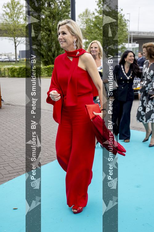 AMSTERDAM 20 mei 2026
 Koningin Maxima is aanwezig bij de uitreiking van de Koning Willem I Prijzen 2026 in Circa De ondernemingsprijzen worden tweejaarlijks toegekend door de Koning Willem I Stichting, in de categorieÃ«n Grootbedrijf, Midden- en Kleinbedrijf (MKB) en de Plaquette voor Duurzaam Ondernemerschap. Koningin Maxima is erevoorzitter van de Koning Willem I Stichting. 