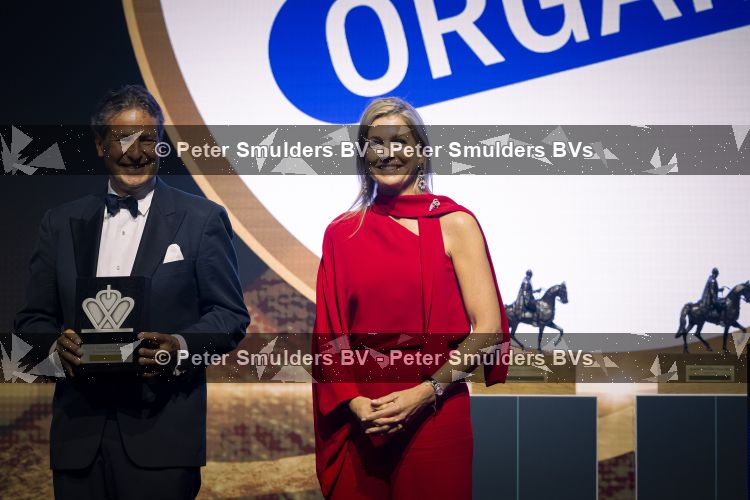 AMSTERDAM 20 mei 2026
 Koningin Maxima is aanwezig bij de uitreiking van de Koning Willem I Prijzen 2026 in Circa De ondernemingsprijzen worden tweejaarlijks toegekend door de Koning Willem I Stichting, in de categorieÃ«n Grootbedrijf, Midden- en Kleinbedrijf (MKB) en de Plaquette voor Duurzaam Ondernemerschap. Koningin Maxima is erevoorzitter van de Koning Willem I Stichting. 